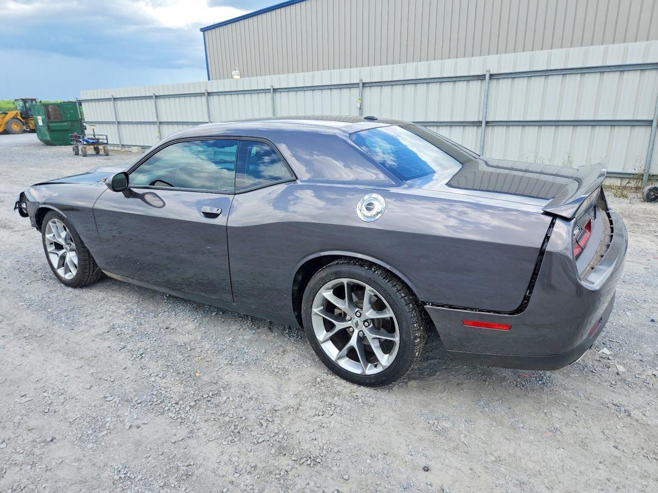 2021 Dodge Challenger Gt - zdjęcie 2
