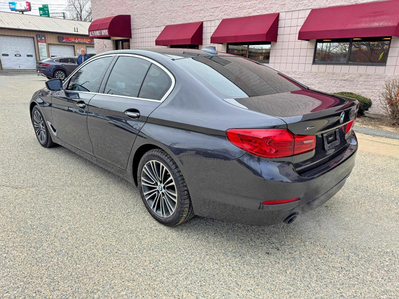 2018 BMW 530 Xi - zdjęcie 3