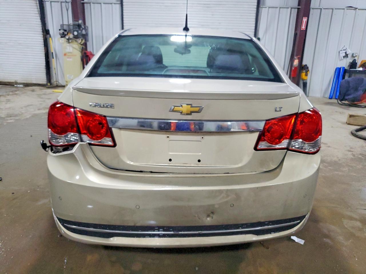 2023 Chevrolet Cruze Lt - zdjęcie 6