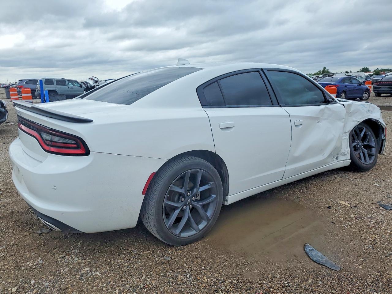 2023 Dodge Charger Sxt - zdjęcie 3