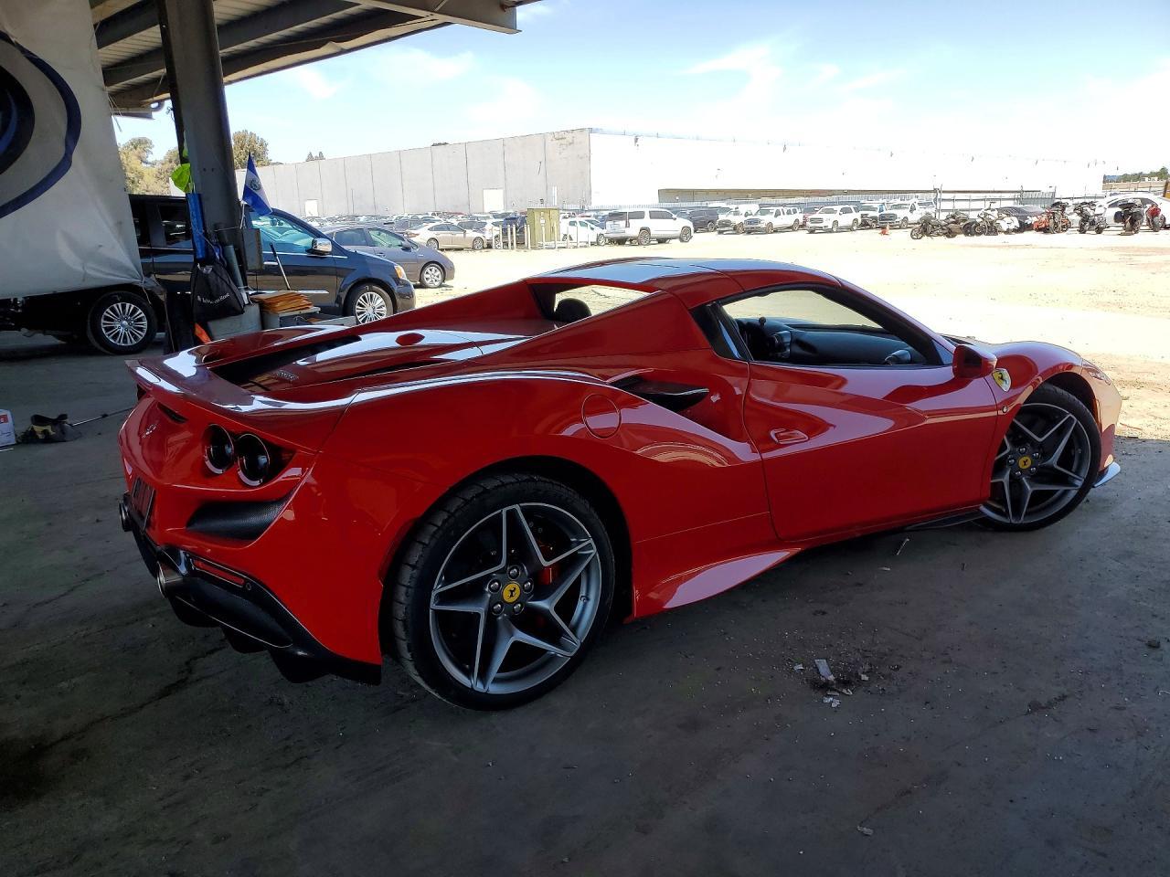 2021 Ferrari F8 Spider - zdjęcie 3