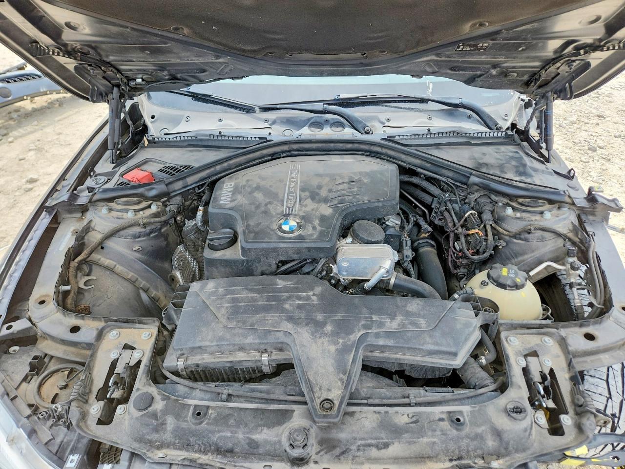 2016 BMW 320 I - zdjęcie 11