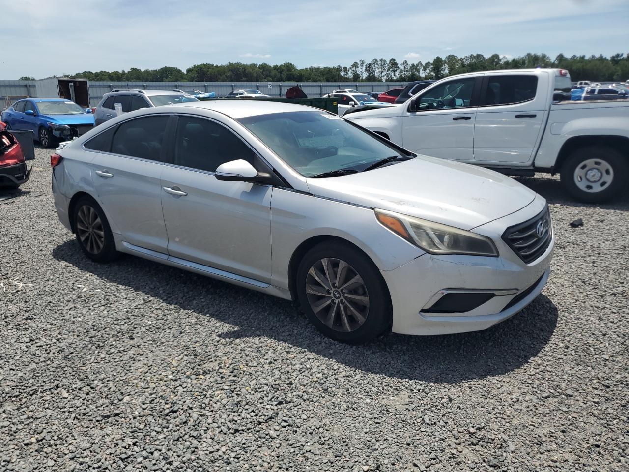2015 Hyundai Sonata Sport - zdjęcie 4