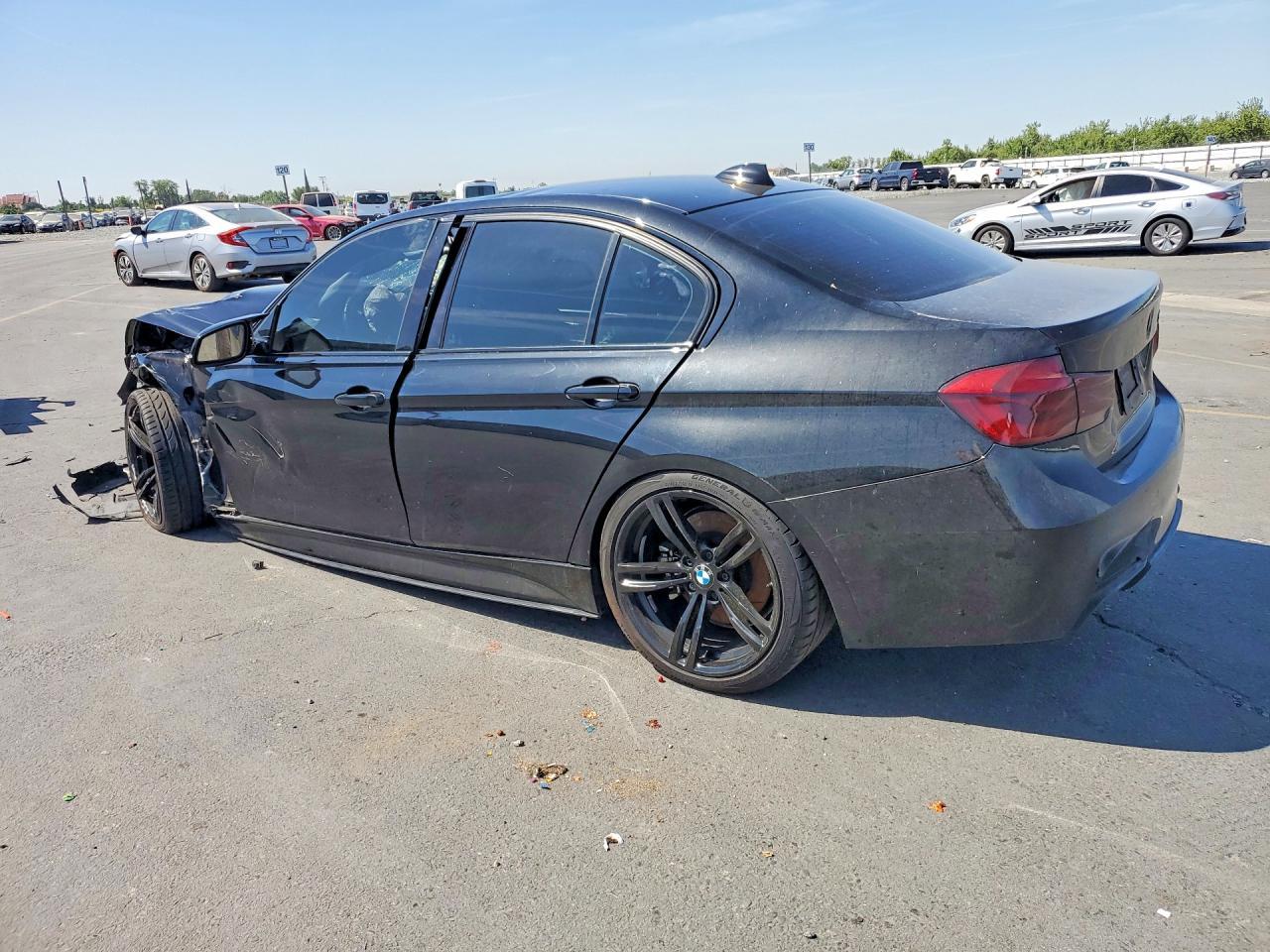 2016 BMW 340 I - zdjęcie 2