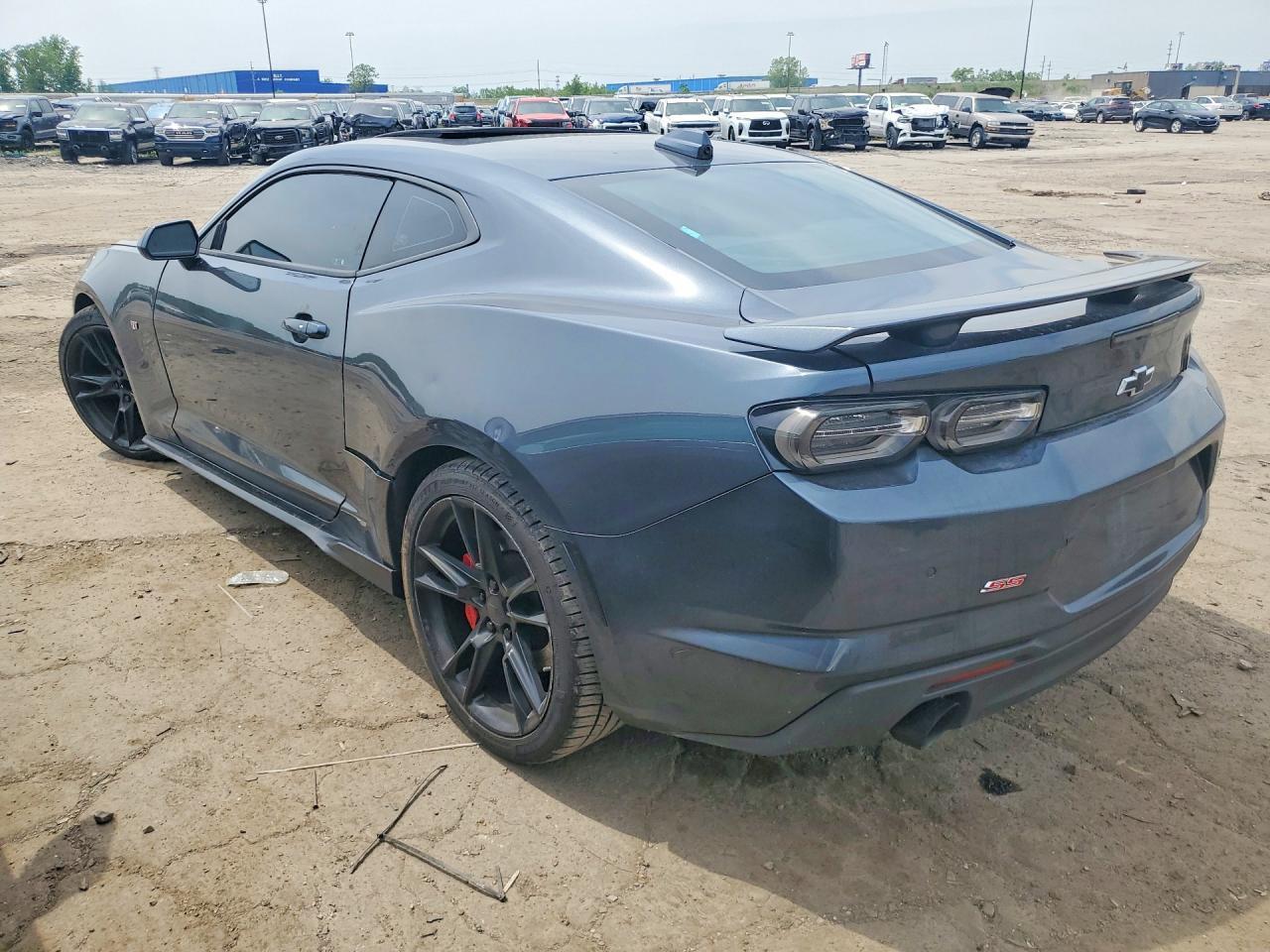 2022 Chevrolet Camaro Ss - zdjęcie 2
