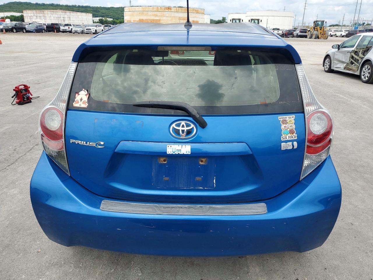 2013 Toyota Prius C Two - zdjęcie 6