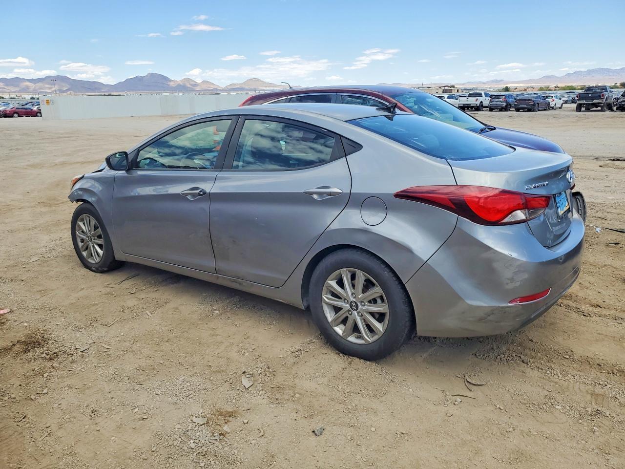 2014 Hyundai Elantra Se - zdjęcie 2