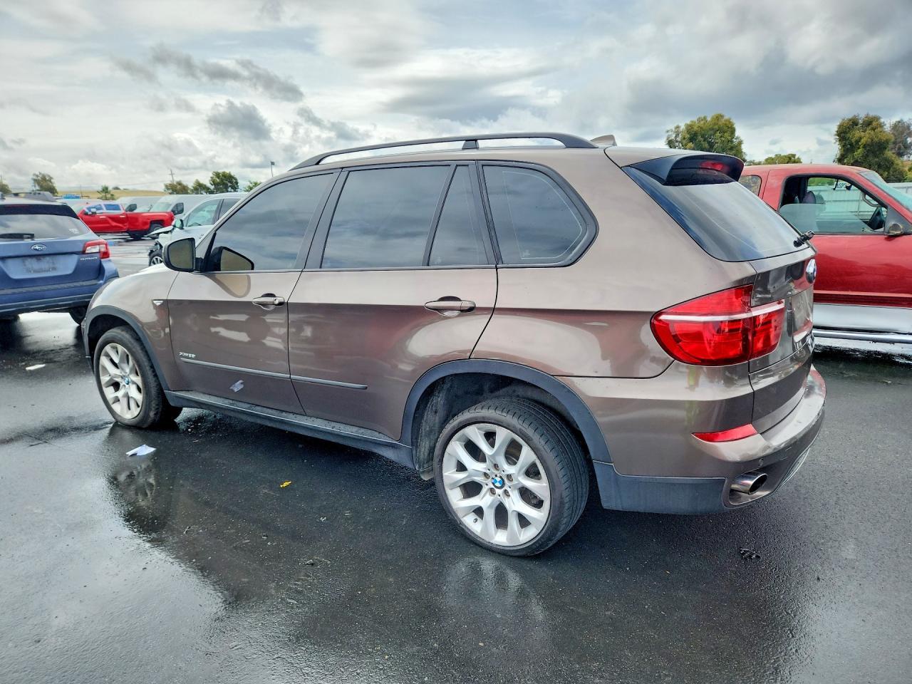 2013 BMW X5 xDrive35I - zdjęcie 2