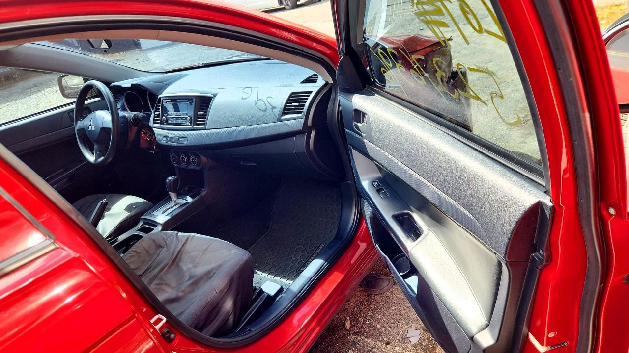 2014 Mitsubishi Lancer De - zdjęcie 8