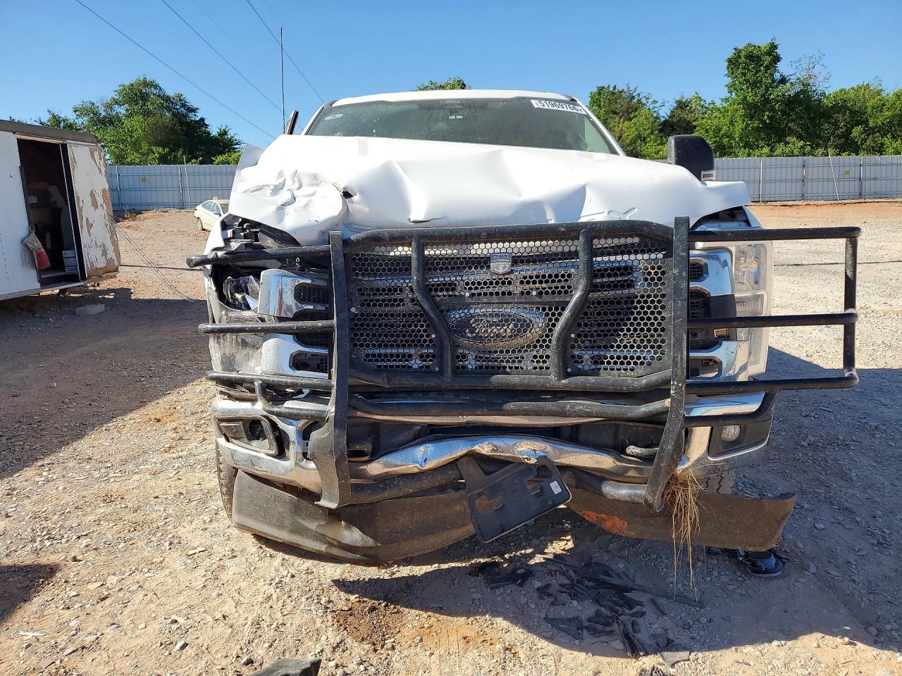 2024 Ford F250 Super Duty - zdjęcie 5