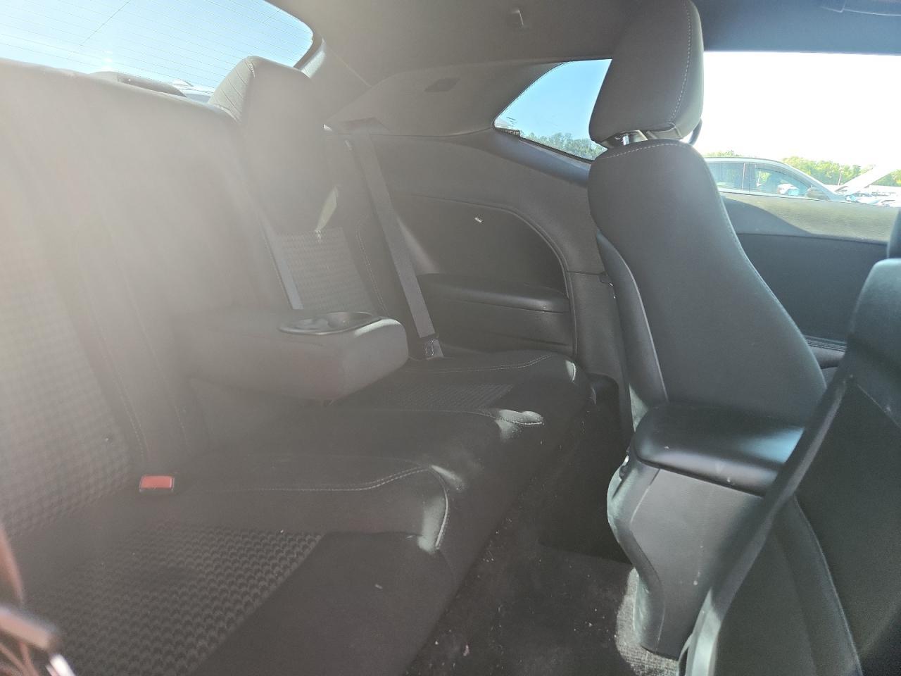 2018 Dodge Challenger R - zdjęcie 10