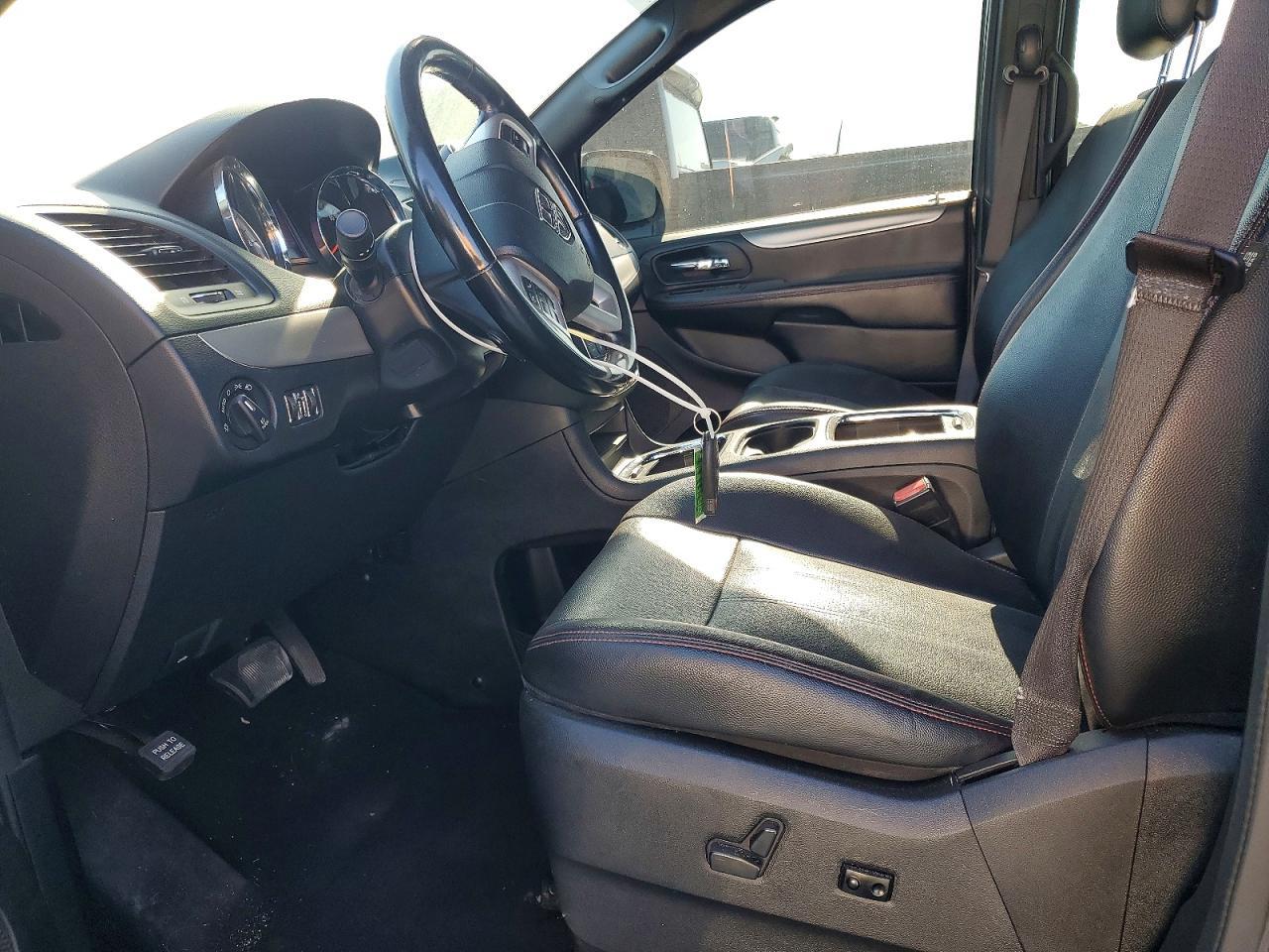 2020 Dodge Grand Caravan Gt - zdjęcie 7