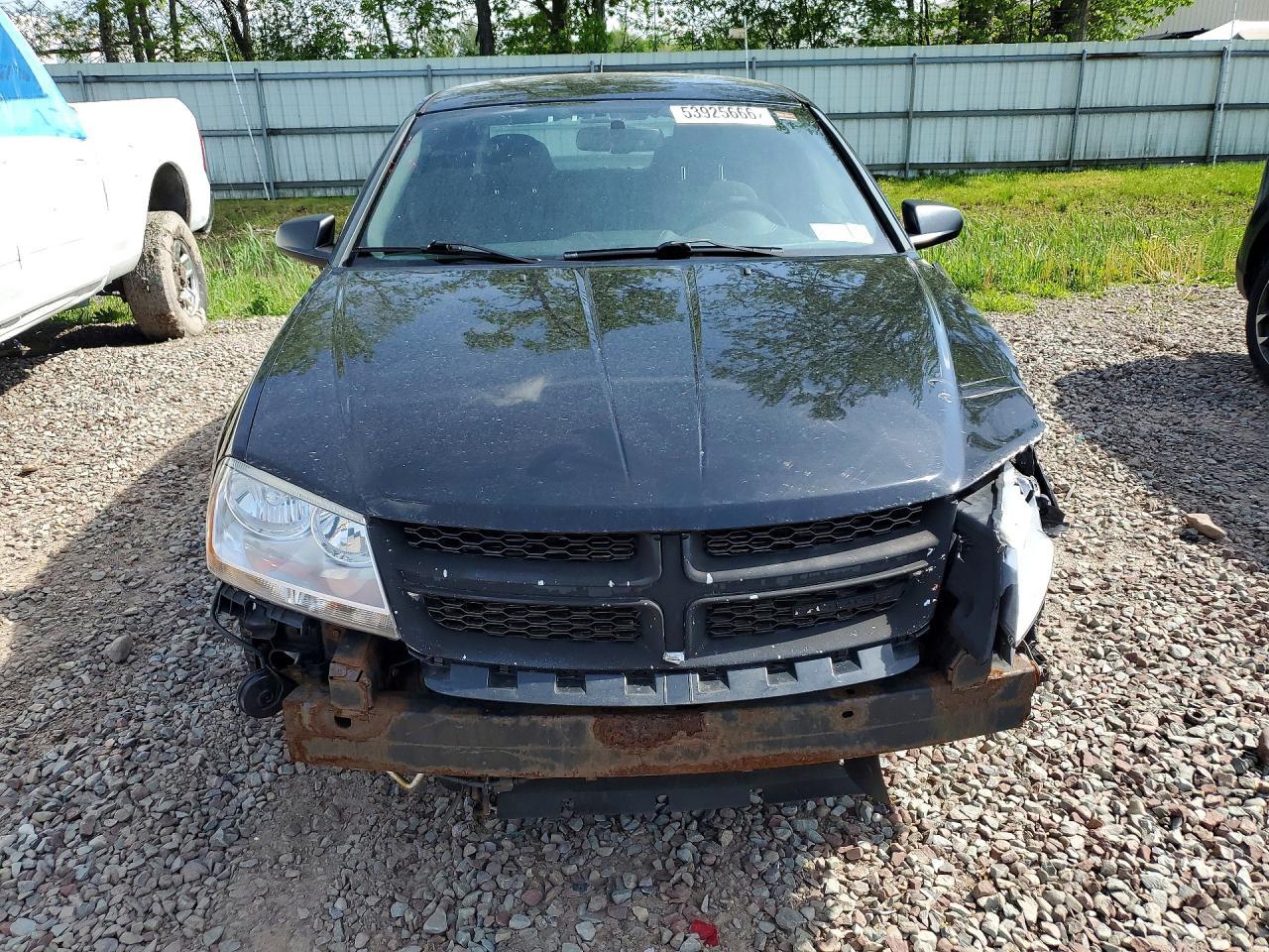2014 Dodge Avenger Se - zdjęcie 5