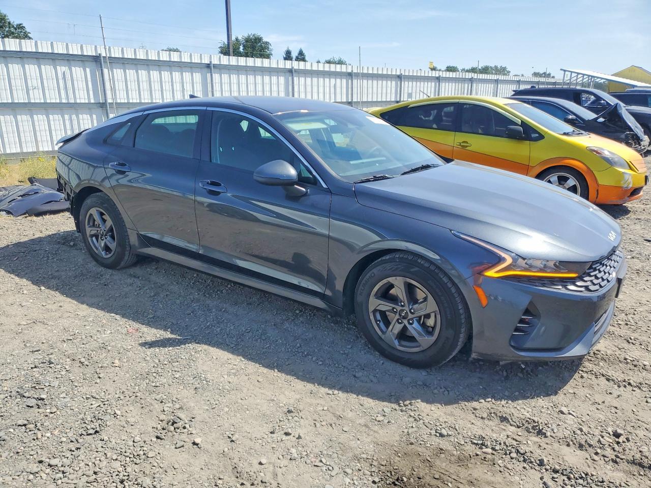 2023 Kia K5 Lxs - zdjęcie 4