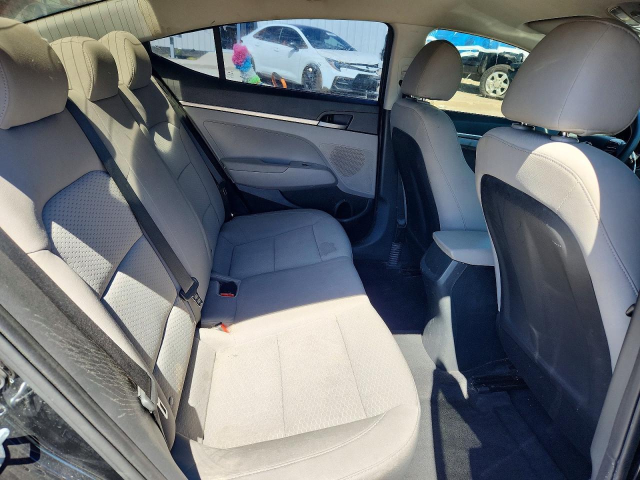2019 Hyundai Elantra Sel - zdjęcie 10