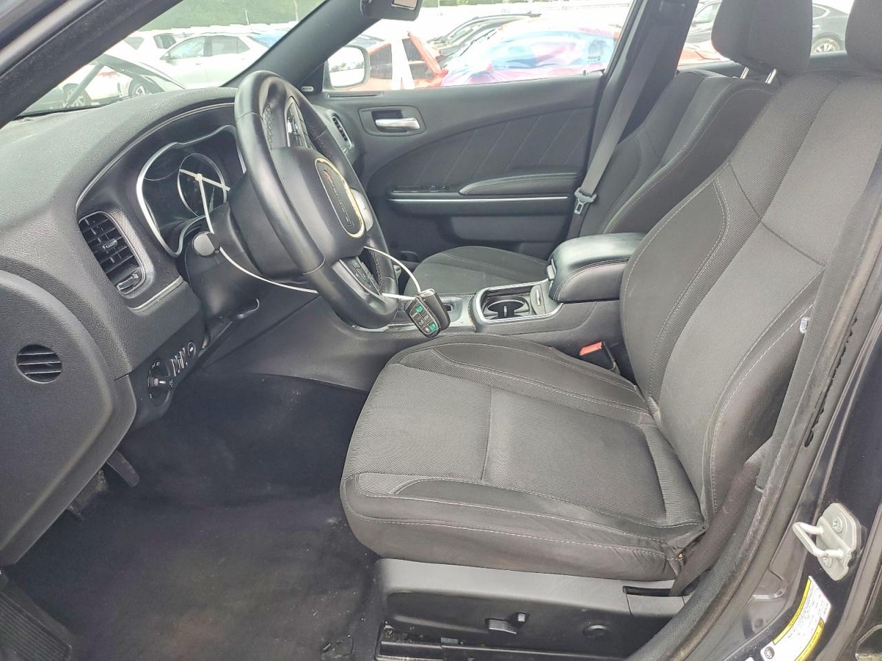2016 Dodge Charger Sxt - zdjęcie 7