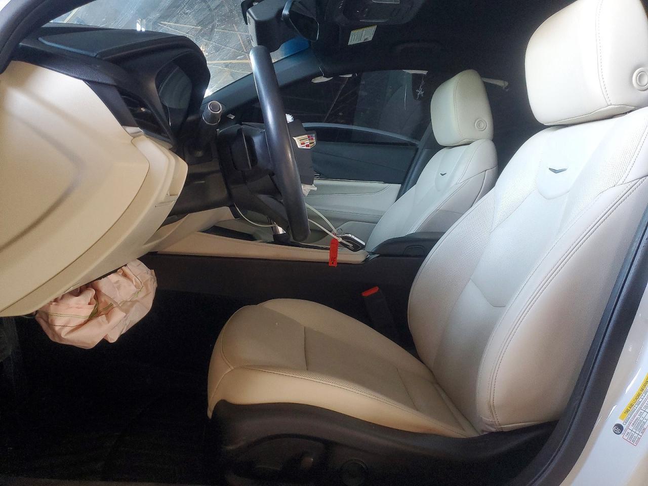 2021 Cadillac Ct4 Premium Luxury - zdjęcie 7