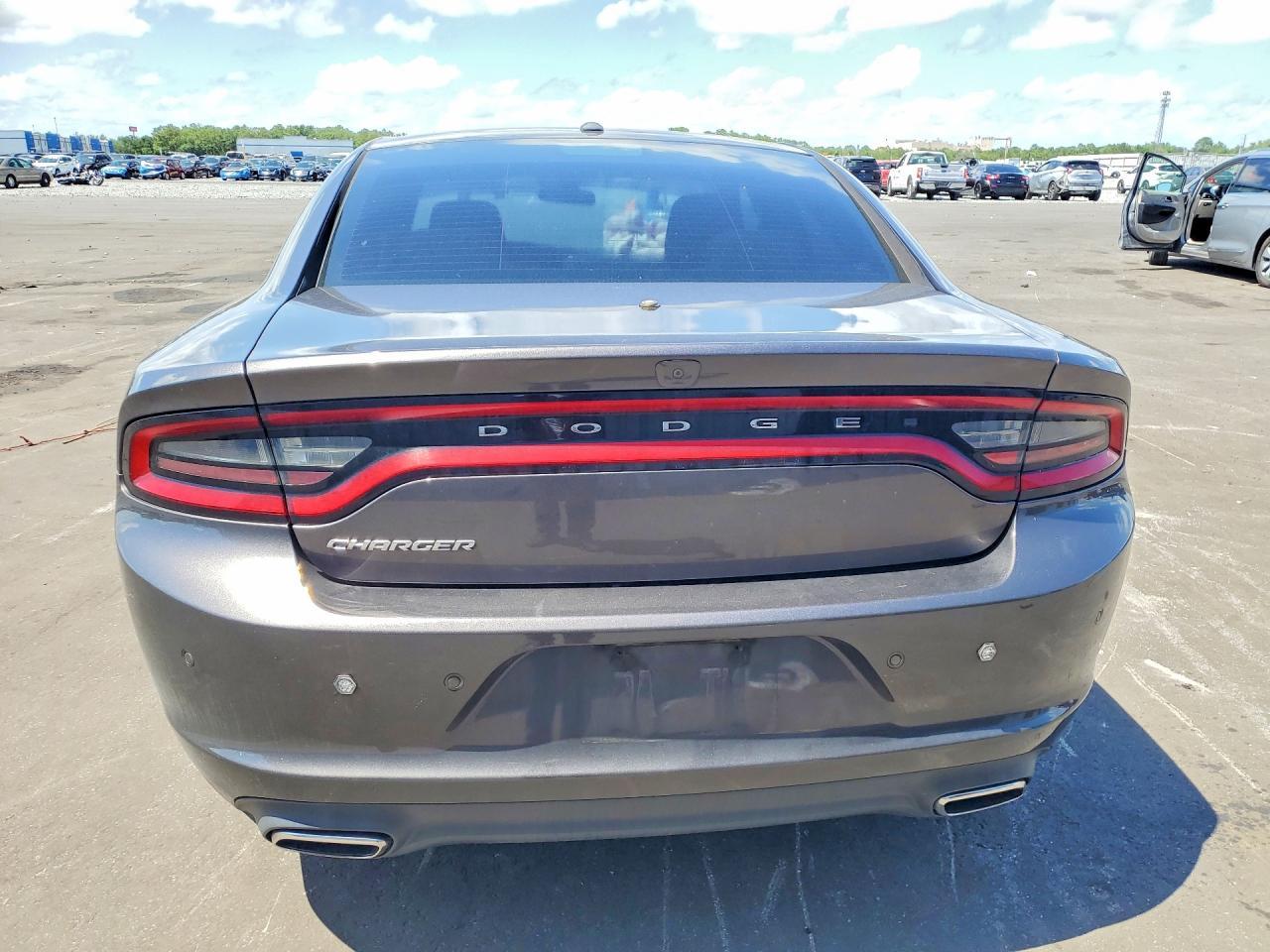 2020 Dodge Charger Sxt - zdjęcie 6