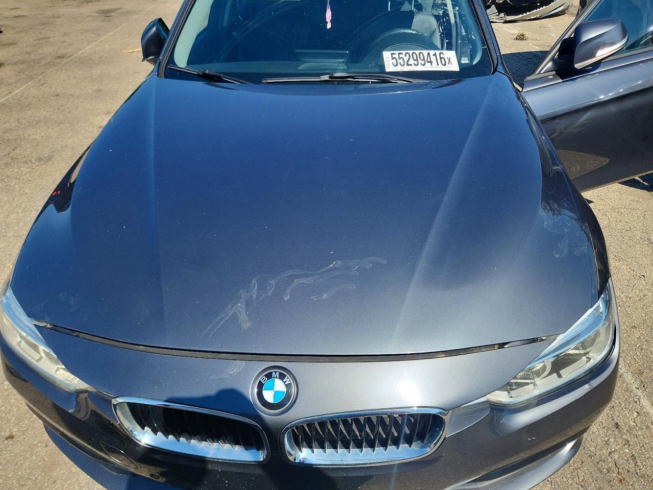 2018 BMW 320 Xi - zdjęcie 11