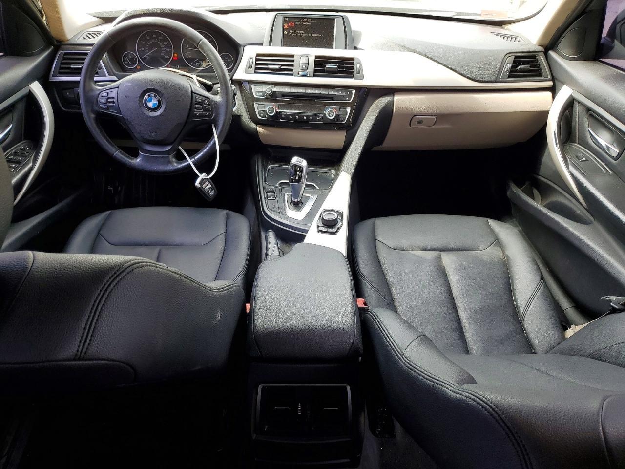2016 BMW 320 I - zdjęcie 8