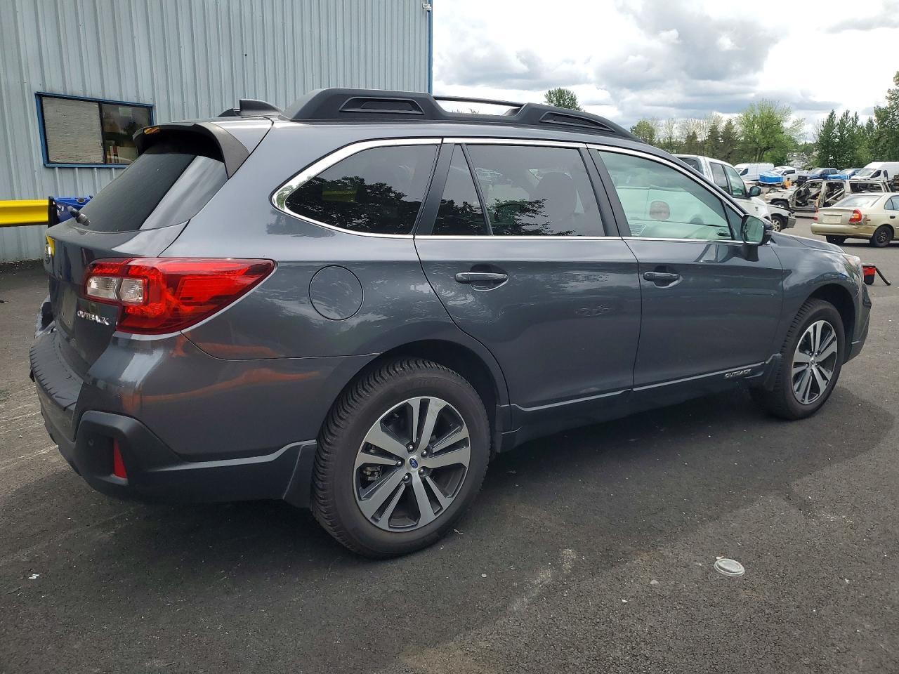 2018 Suba Outback - zdjęcie 3