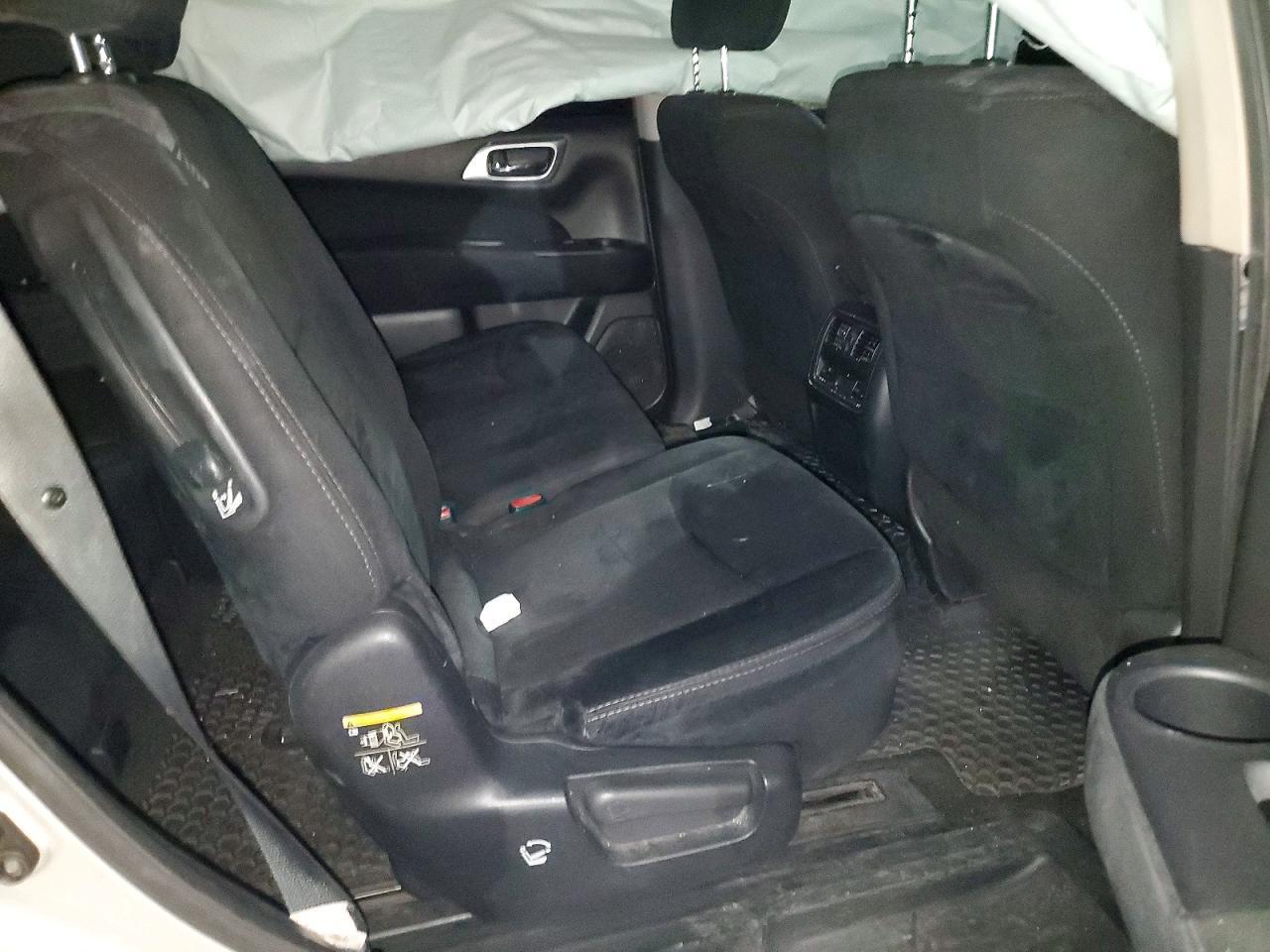 2016 Nissan Pathfinder Sv - zdjęcie 11