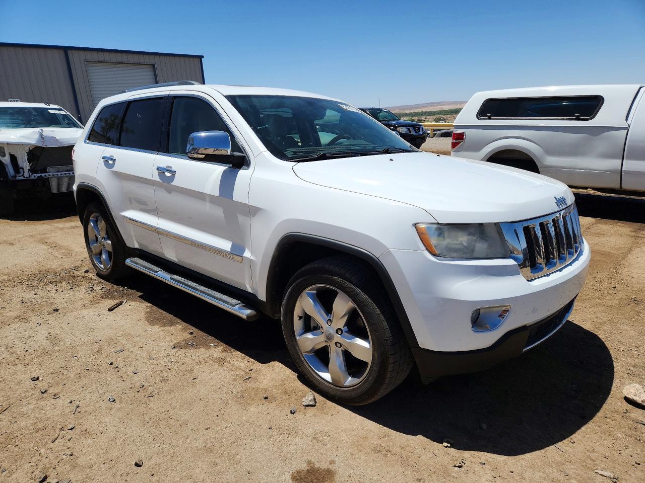 2013 Jeep Grand Cherokee Overland - zdjęcie 4