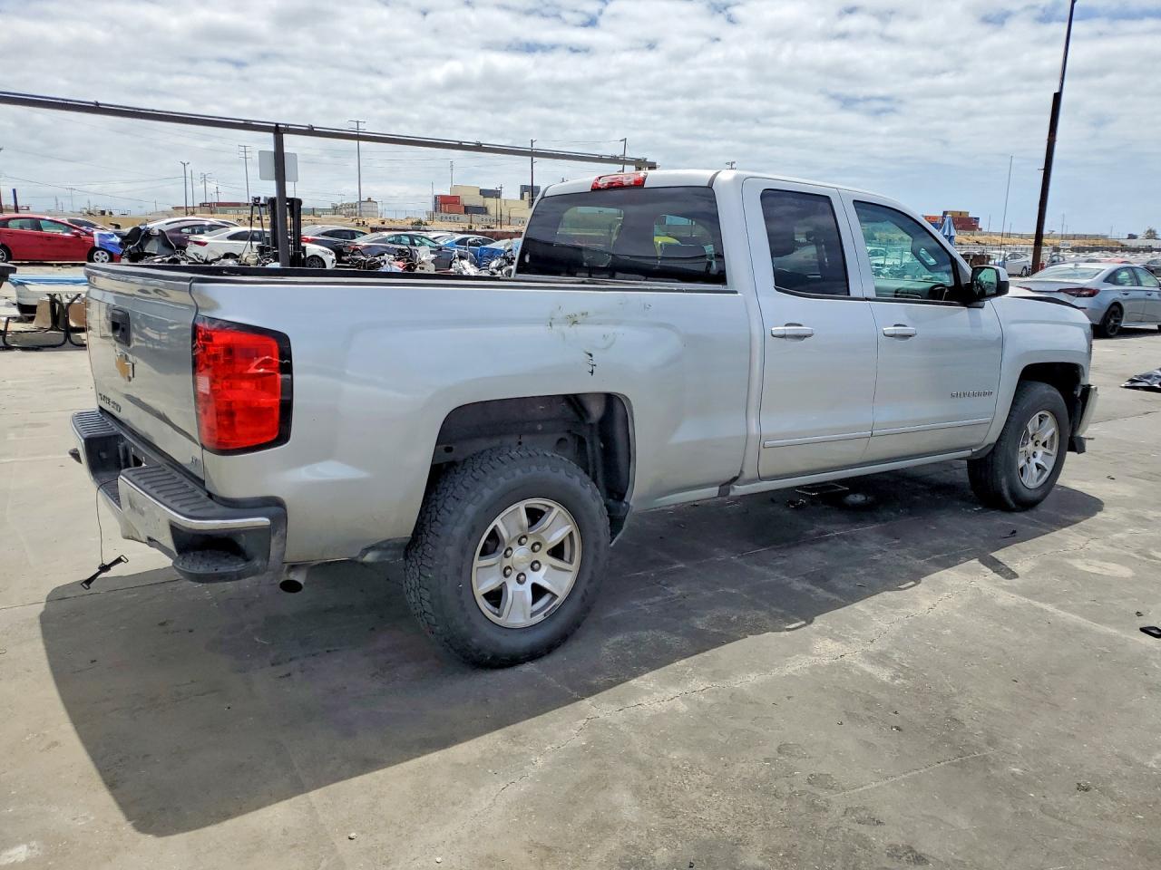 2018 Chevrolet Silverado C1500 Lt - zdjęcie 3