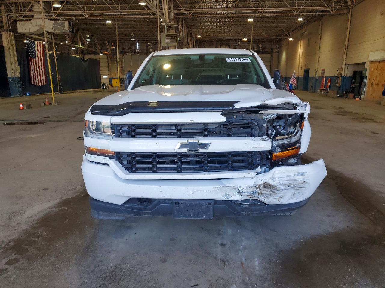 2017 Chevrolet Silverado K1500 Custom - zdjęcie 5