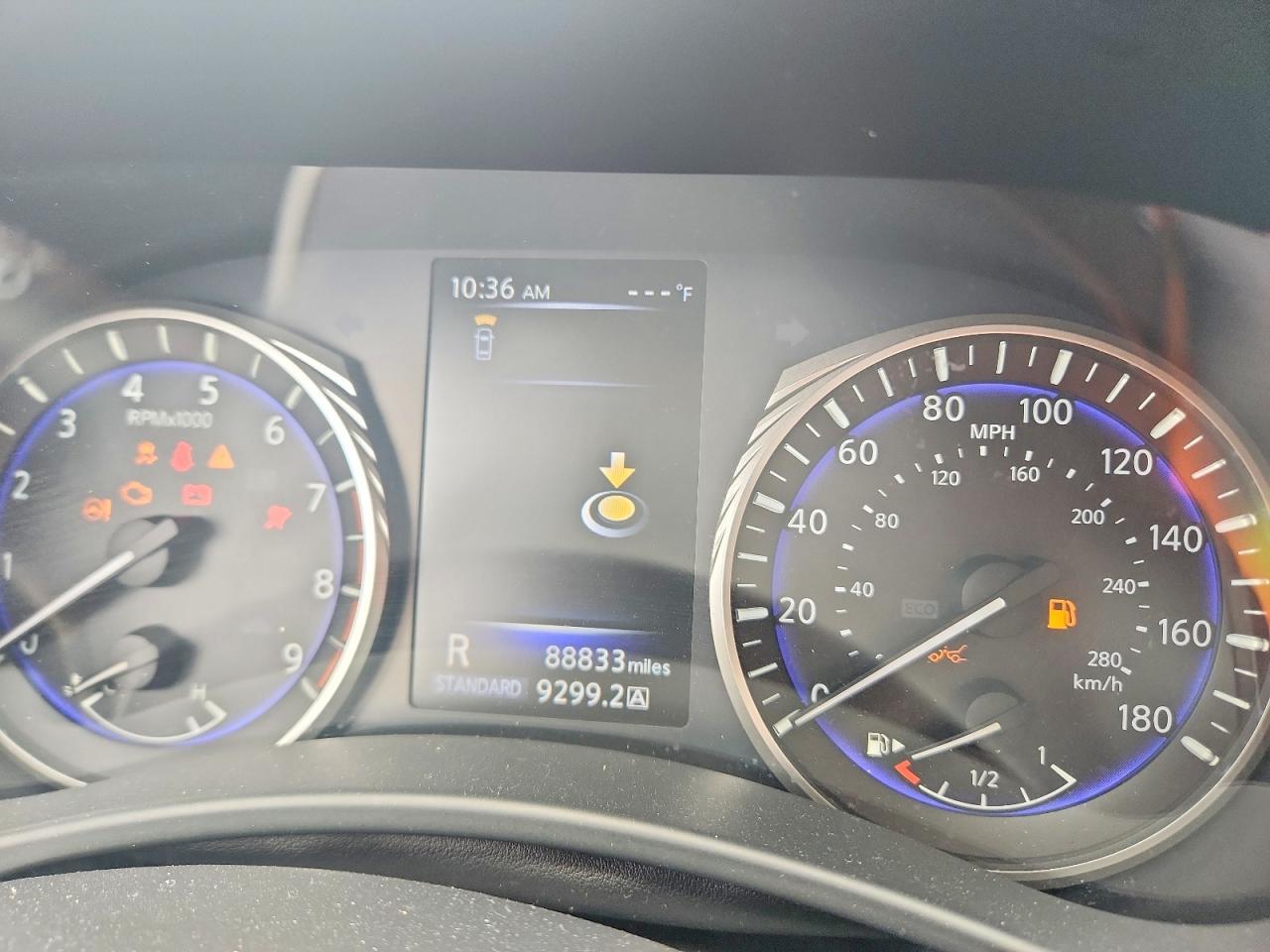 2019 Infiniti Q60 Red Sport 400 - zdjęcie 9