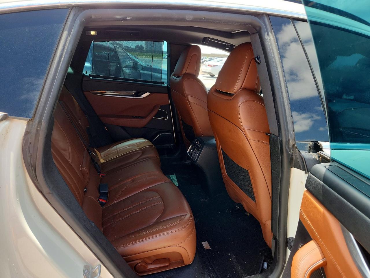 2017 Maserati Levante S Sport - zdjęcie 10