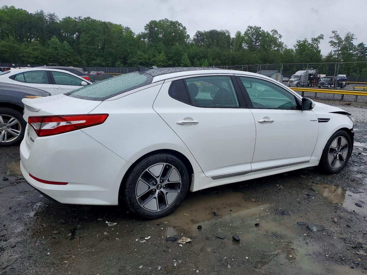 2013 Kia Optima Hybrid - zdjęcie 3