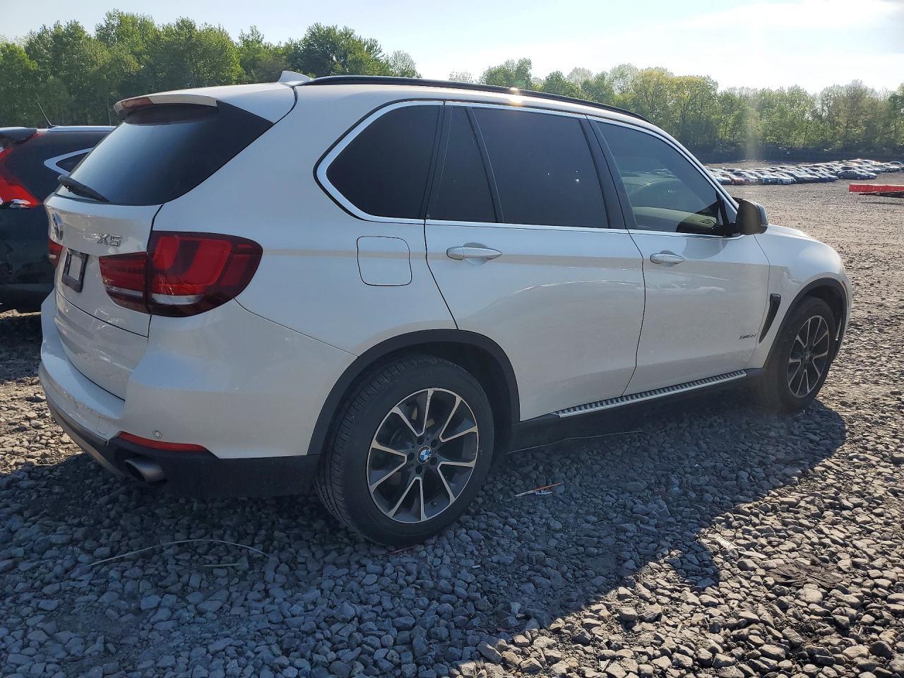 2015 BMW X5 xDrive35I - zdjęcie 3