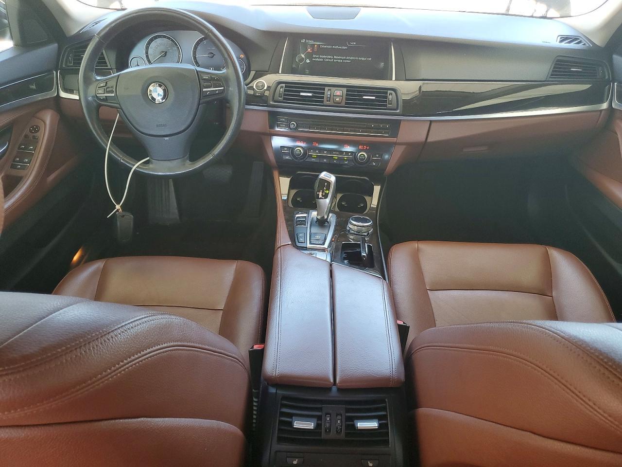 2014 BMW Seria 5 528i - zdjęcie 8