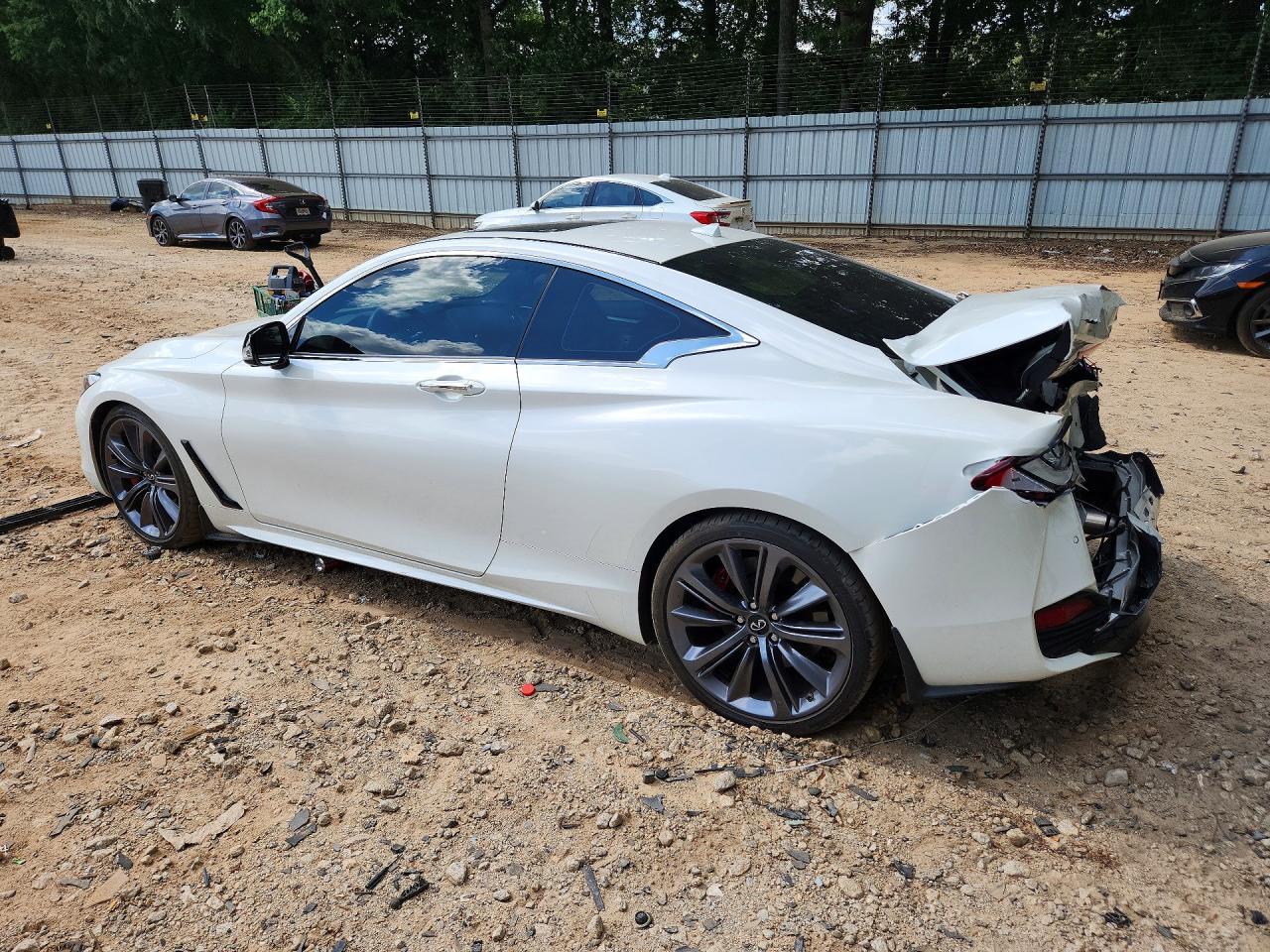 2022 Infiniti Q60 Red Sport 400 - zdjęcie 2