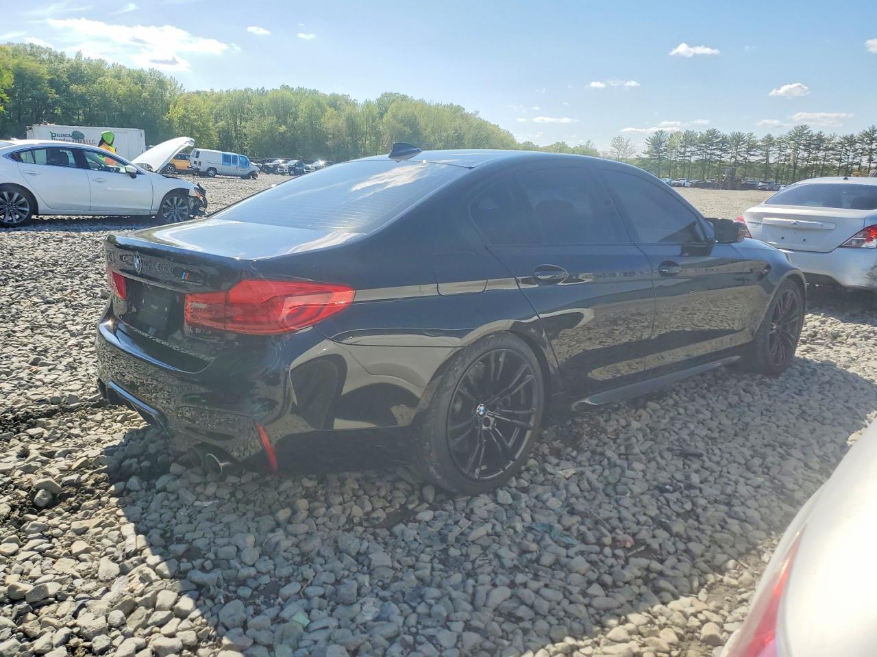 2019 BMW M5 - zdjęcie 3