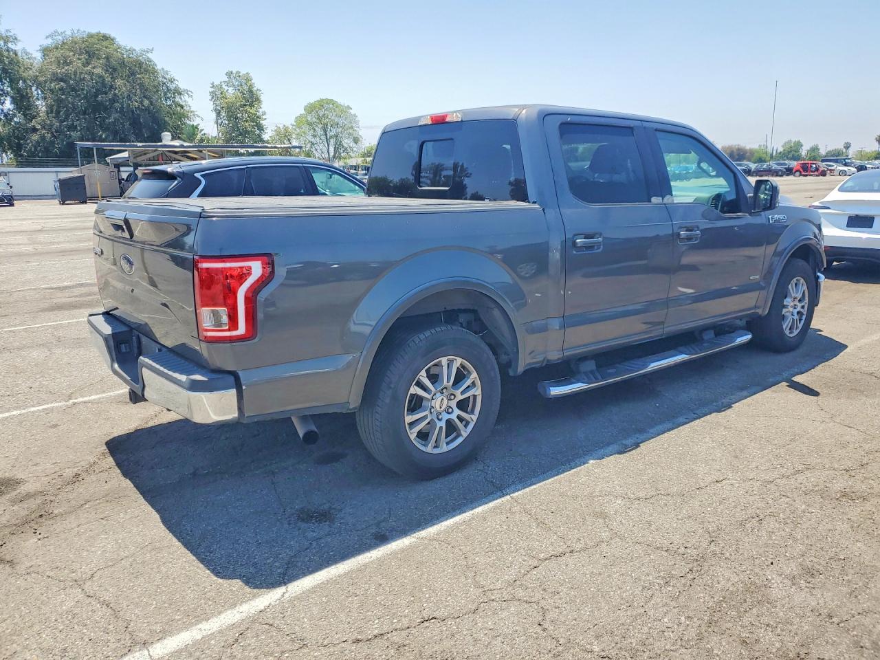 2016 Ford F150 Supercrew - zdjęcie 3