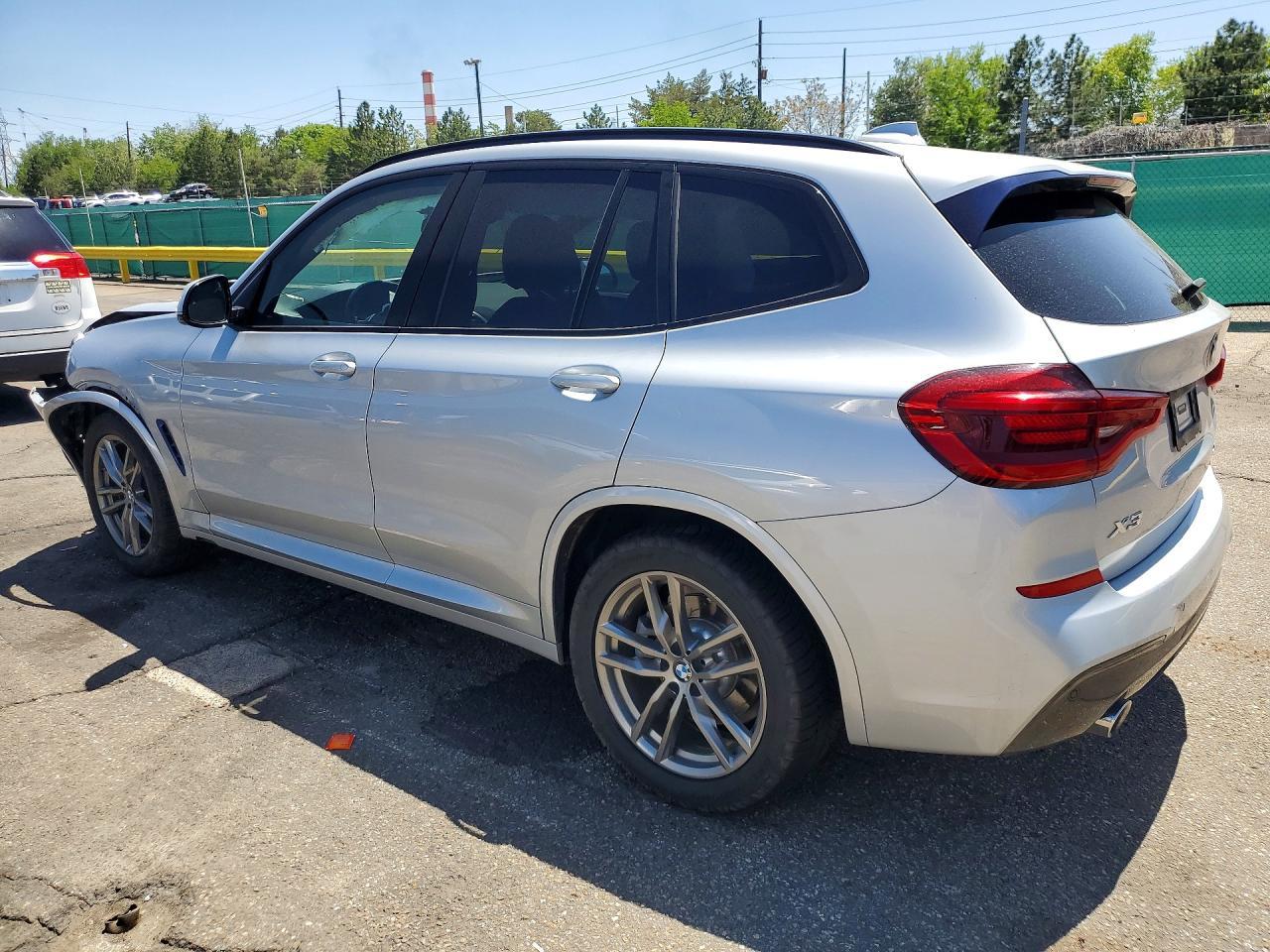2020 BMW X3 xDrive30I - zdjęcie 2