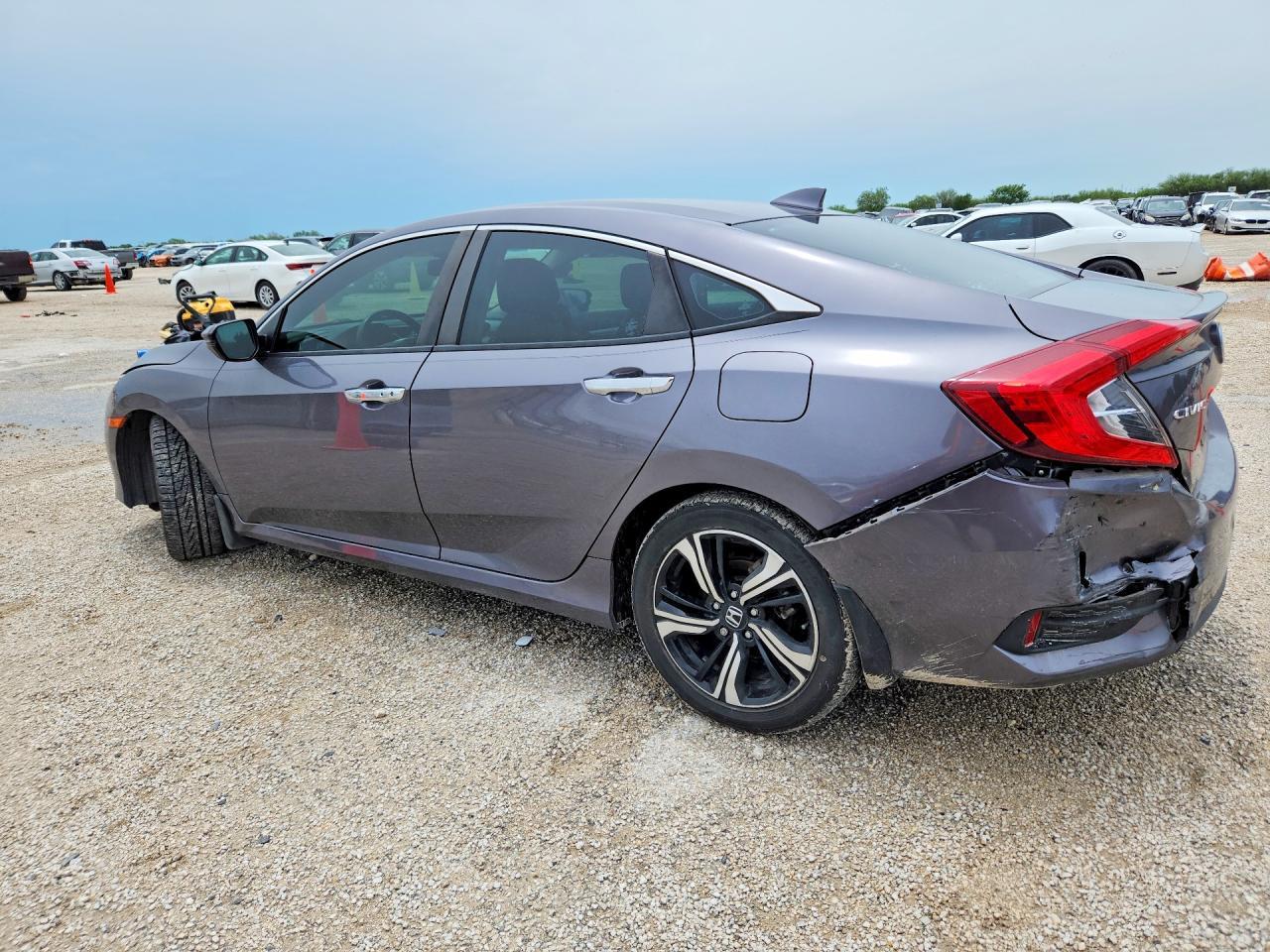 2016 Honda Civic Touring - zdjęcie 2