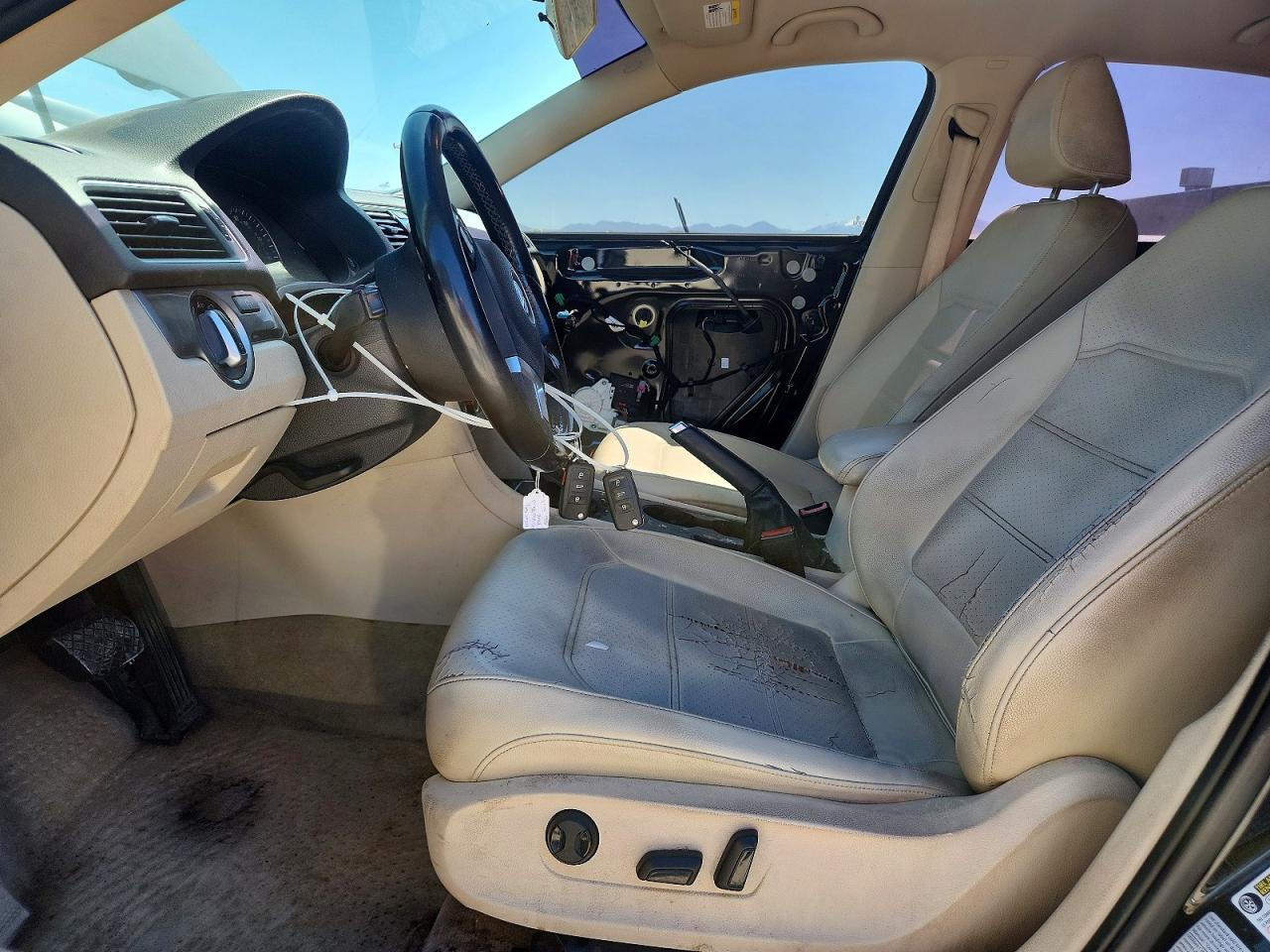 2015 Volkswagen Passat S - zdjęcie 7