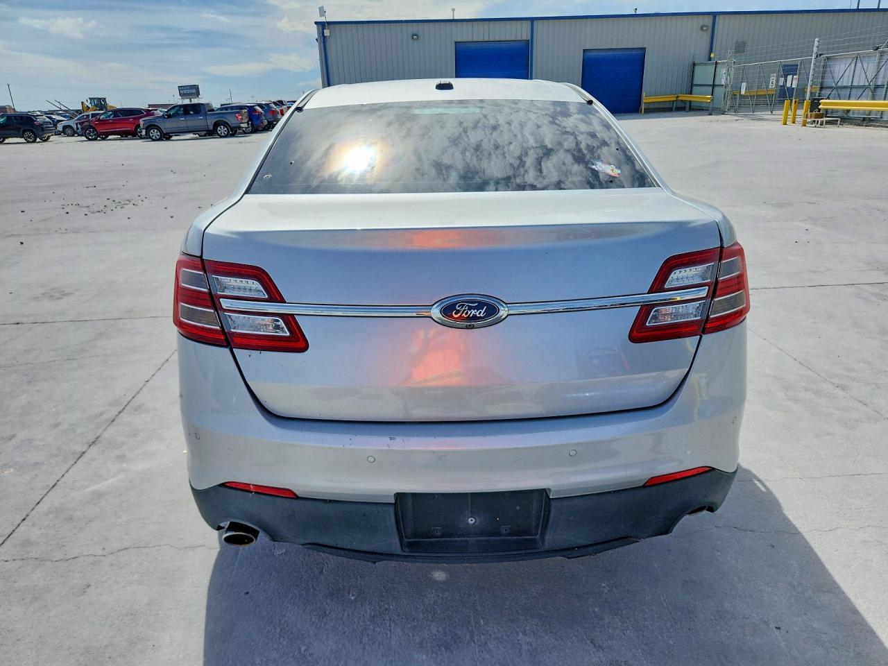 2015 Ford Taurus Limited - zdjęcie 6