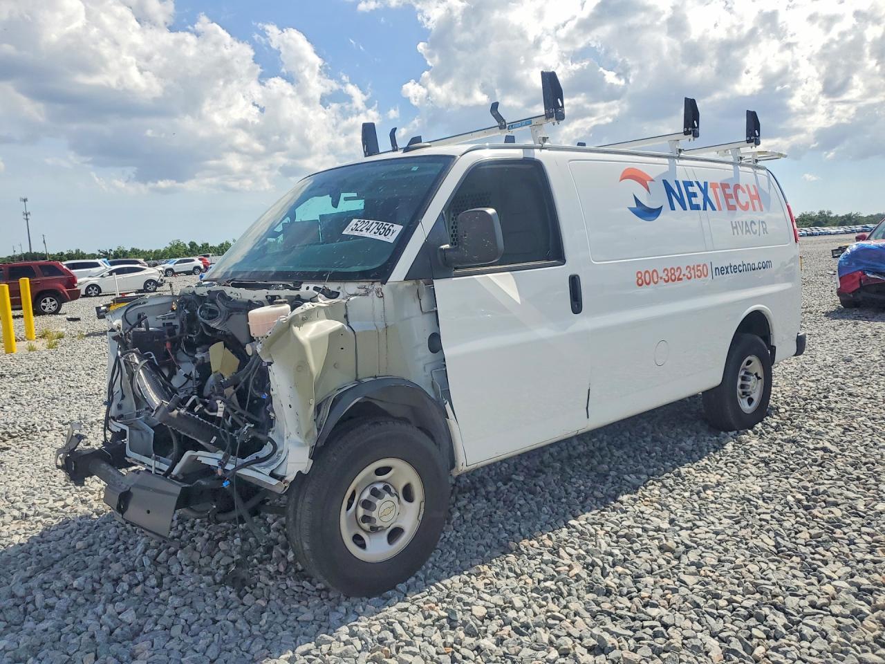 2023 Chevrolet Express - zdjęcie główne