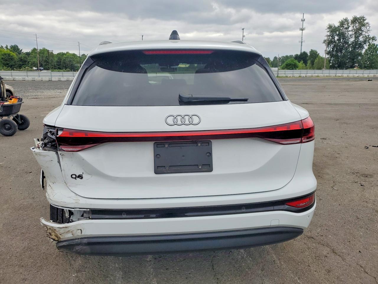 2025 Audi Q6 E-Tron Premium - zdjęcie 6