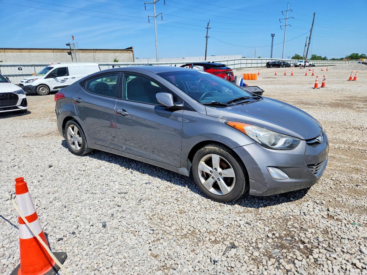 2013 Hyundai Elantra Gls - zdjęcie 4
