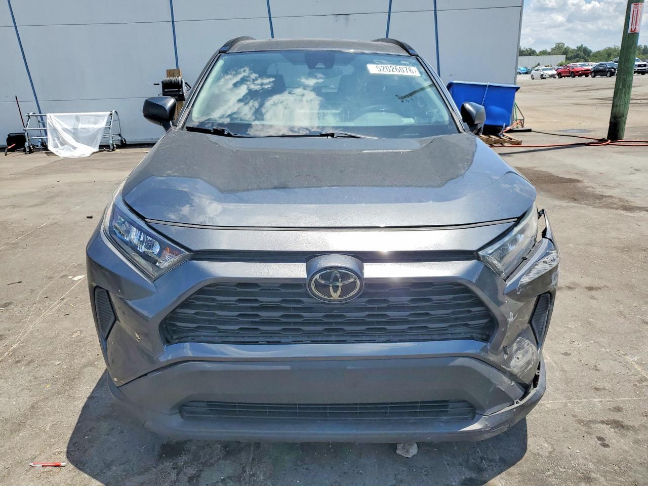 2020 Toyota Rav4 Le - zdjęcie 5