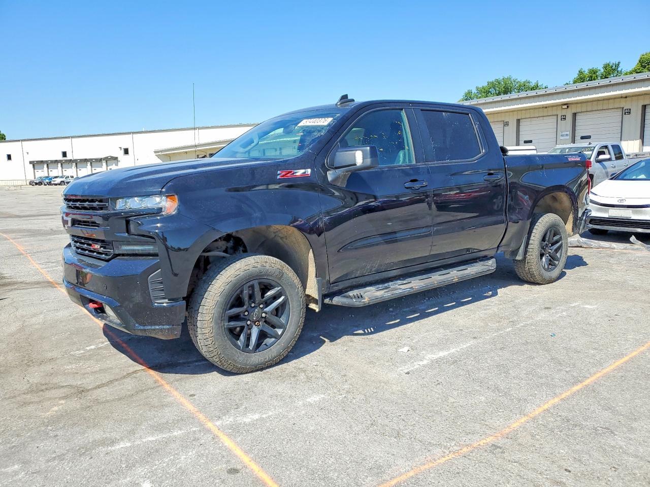 2019 Chevrolet Silverado K1500 Lt Trail Boss - zdjęcie główne