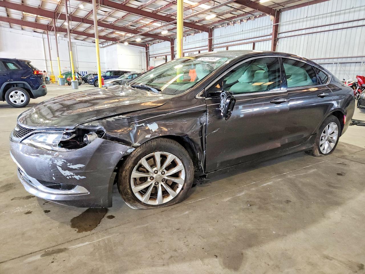2015 Chrysler 200 C - zdjęcie główne