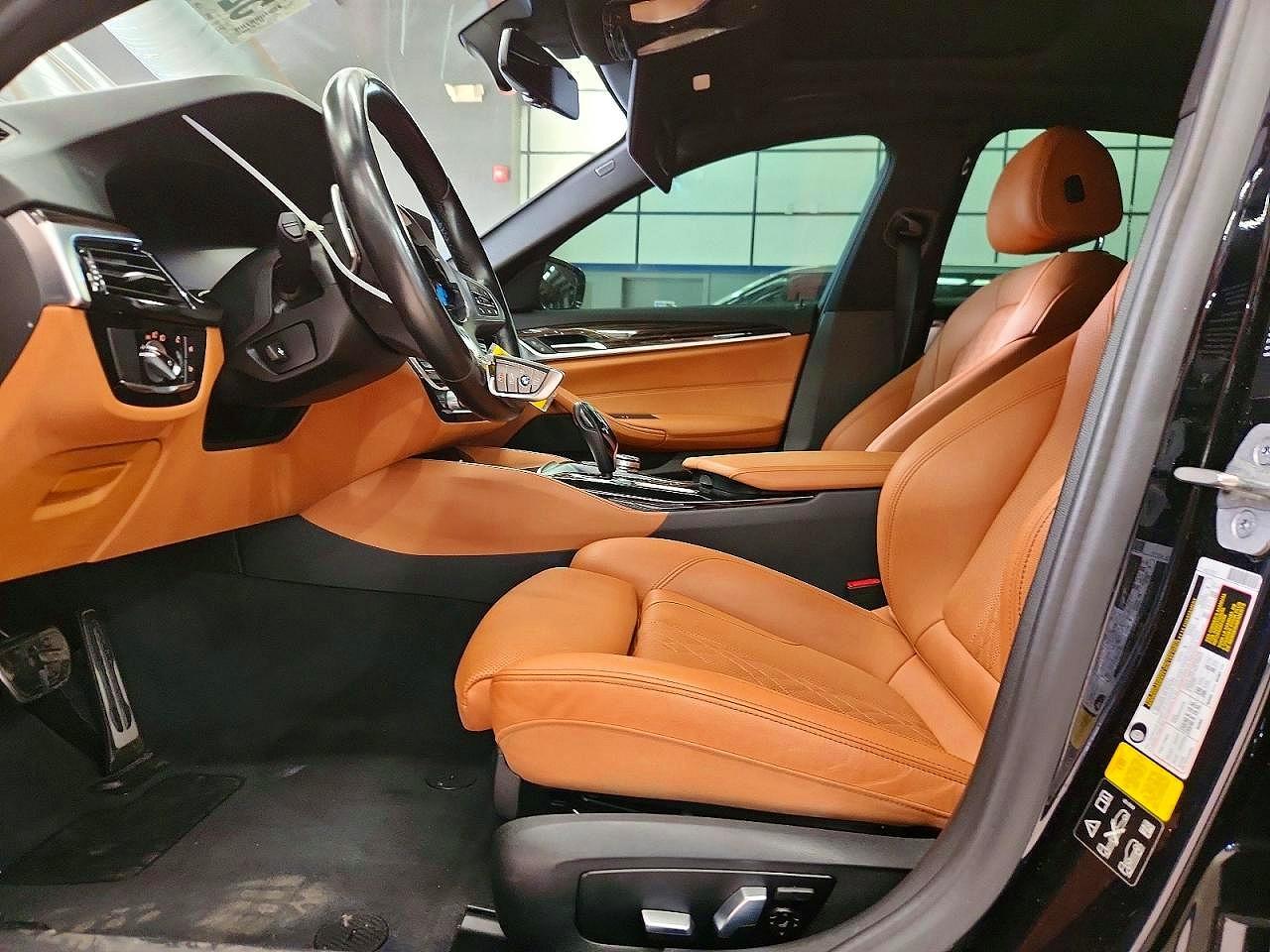2021 BMW 540 Xi - zdjęcie 7
