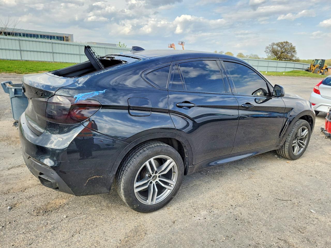 2015 BMW X6 xDrive35I - zdjęcie 3