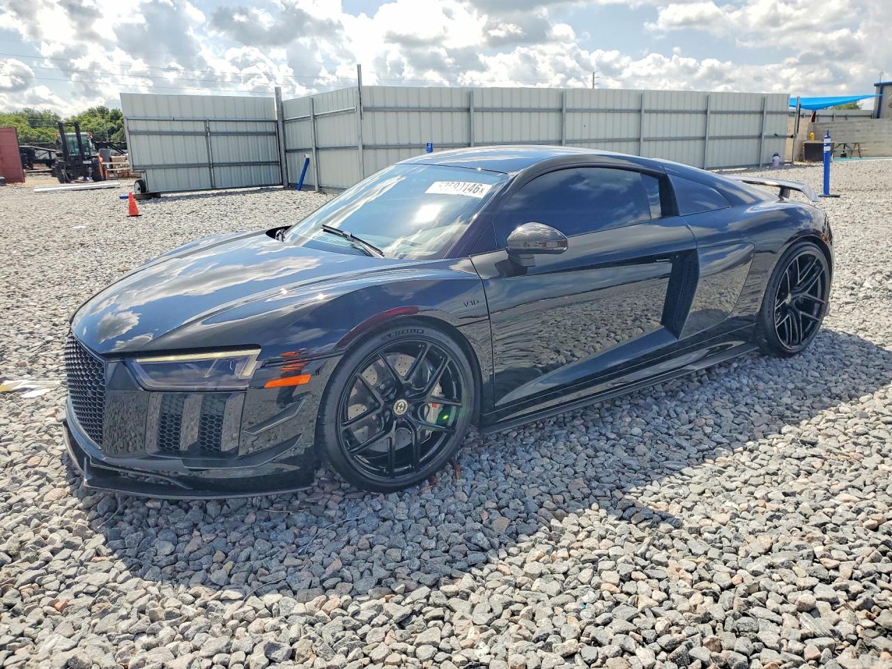 2017 Audi R8 5.2 Plus Quattro - zdjęcie główne
